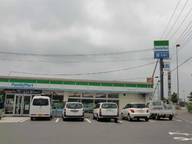 その他　ファミリーマート西大宮バイパス店（その他）まで614m