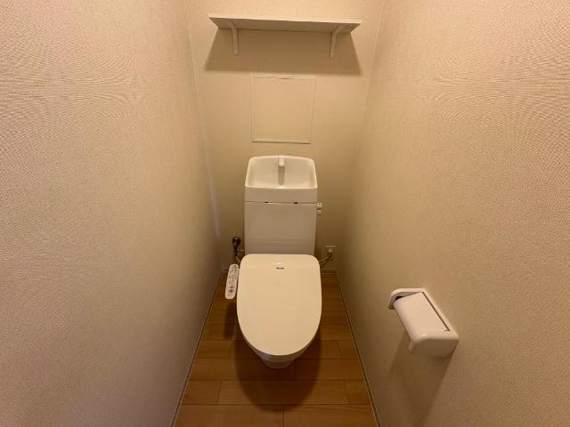 トイレ　トイレ