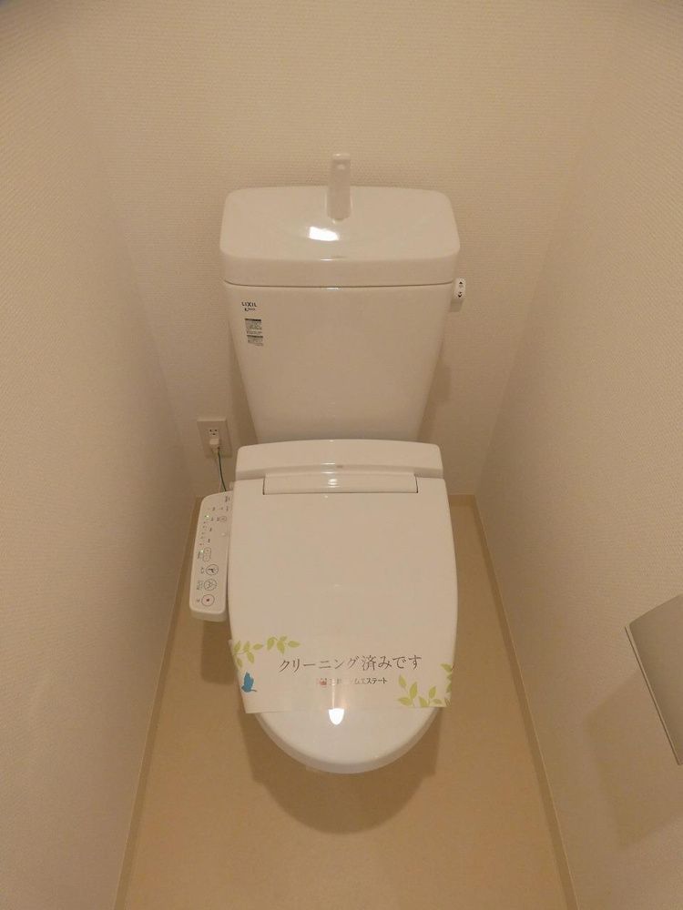 トイレ　写真は同タイプ住居です