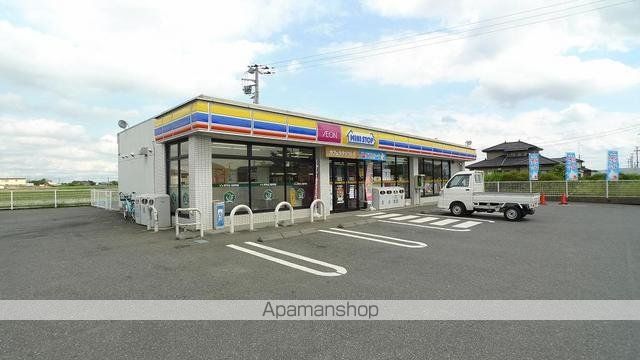 コンビニ　ミニストップ木更津中里店（コンビニ）まで400m