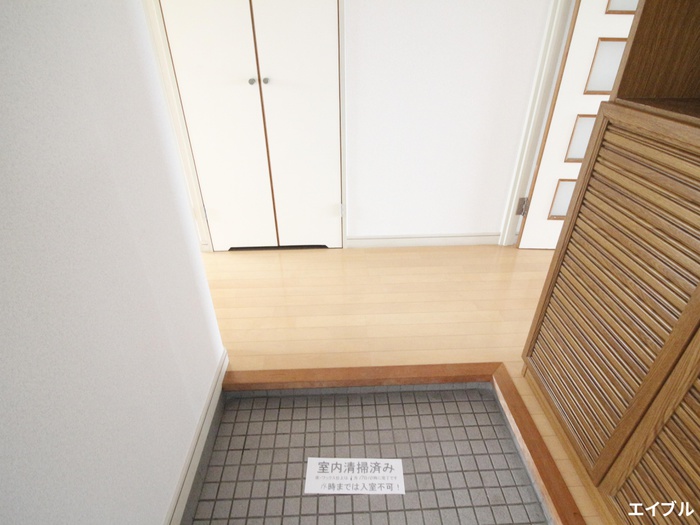 玄関　現状が異なる場合は現状優先となります