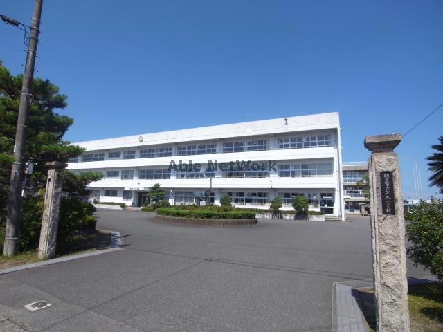 小学校　羽島市立正木小学校（小学校）まで750m