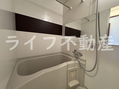 バス・シャワールーム　お風呂で日々の疲れを落としましょう