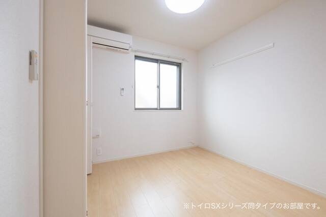その他部屋・スペース　明るい色調の室内です