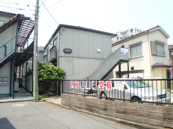 建物外観　閑静な住宅街♪