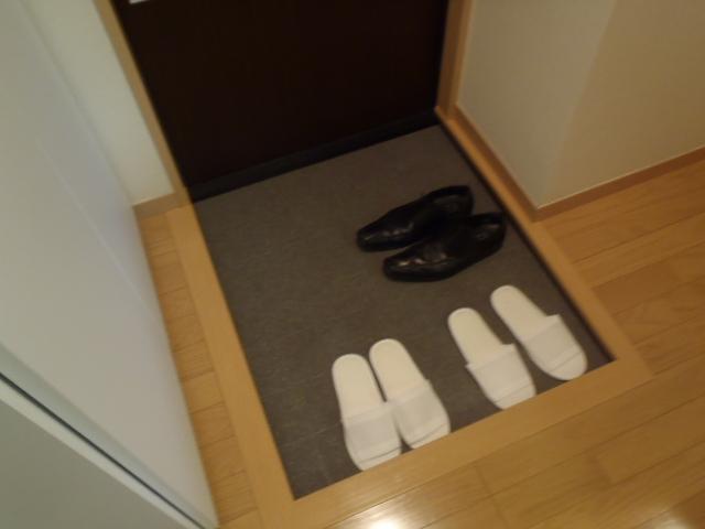 玄関　別号室参考写真