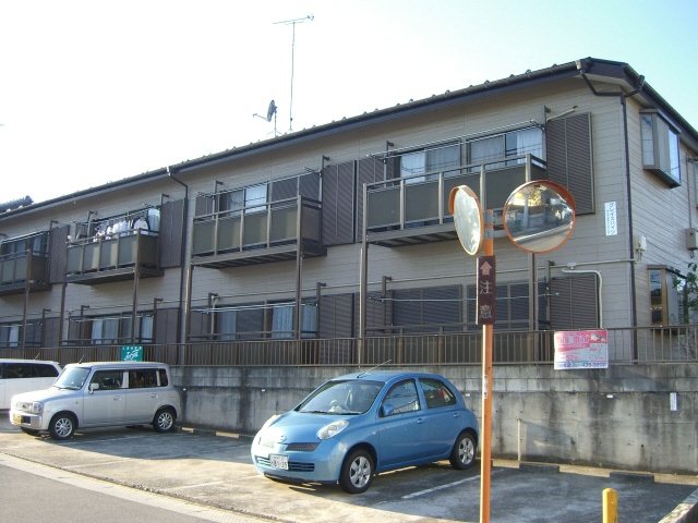 建物外観　日当たりのよいのどかな立地です