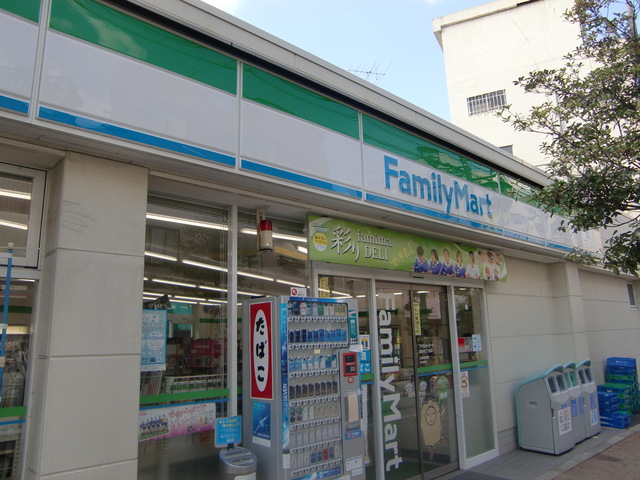コンビニ　ファミリーマート高砂五丁目店（コンビニ）まで873m