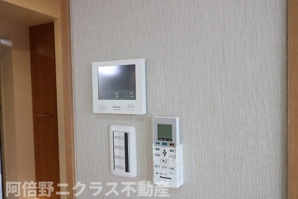 セキュリティ　内装は別部屋の参考写真です。