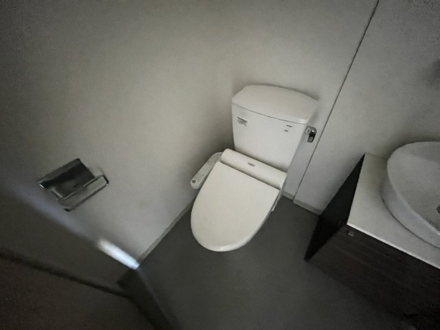 トイレ　ゆったりとした空間のトイレです