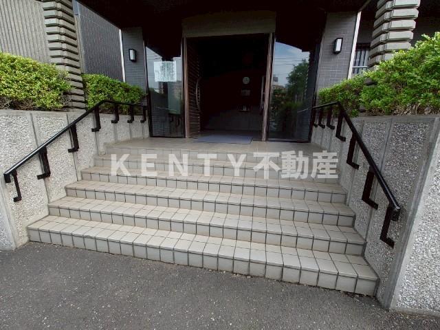 エントランス　毎日通るエントランスはこのようになっています