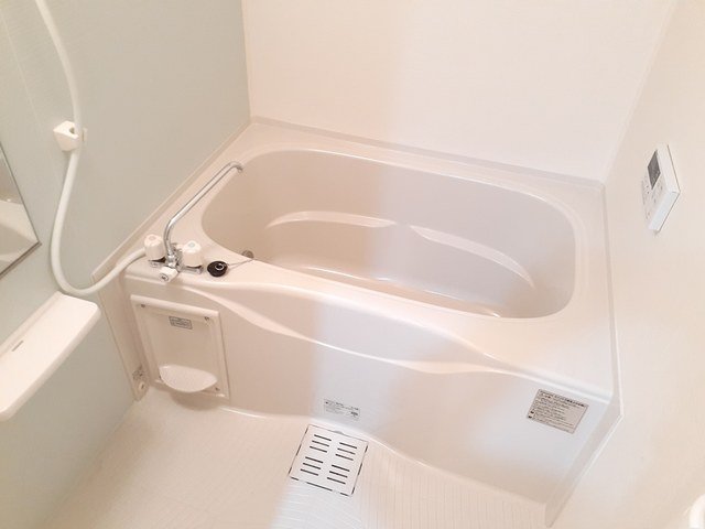 バス・シャワールーム　日々の疲れを癒すお風呂付です