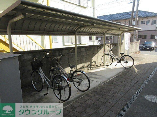 その他共有部分　屋根付き駐輪場