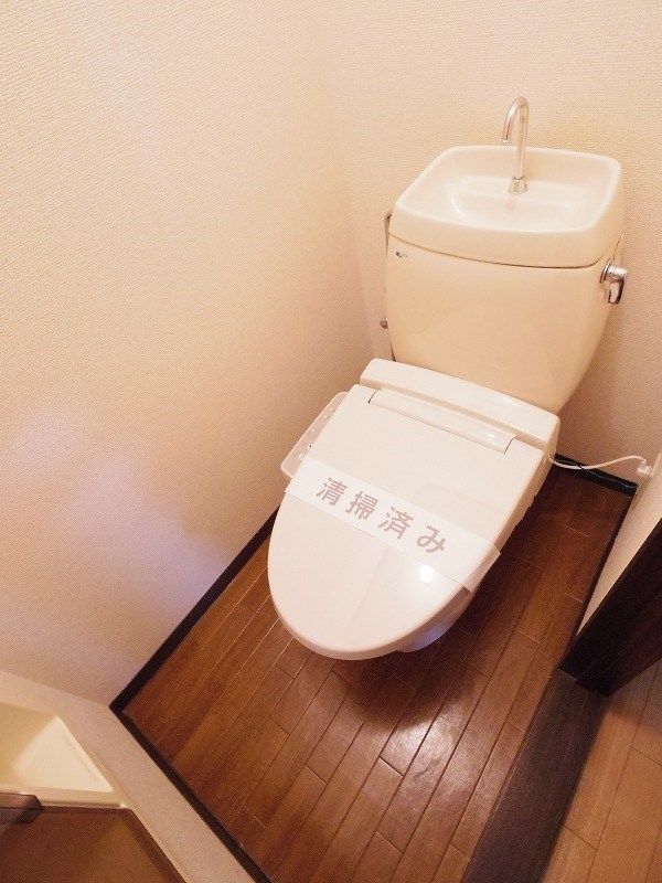 トイレ　※別号室写真
