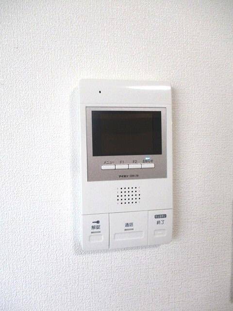 セキュリティ　モニター付きインターホン