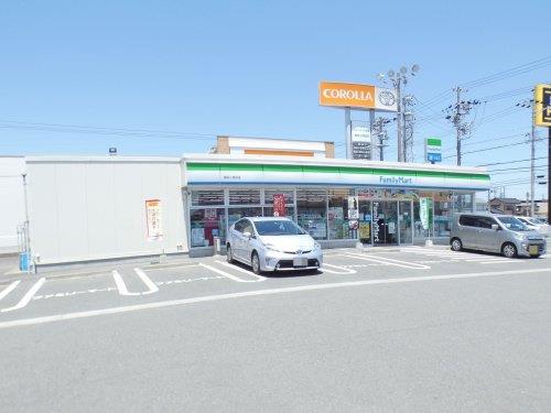 コンビニ　ファミリーマート 磐田上岡田店（コンビニ）まで870m