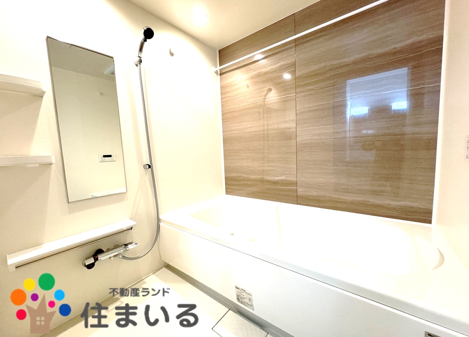 バス・シャワールーム　※写真は同型タイプとなります