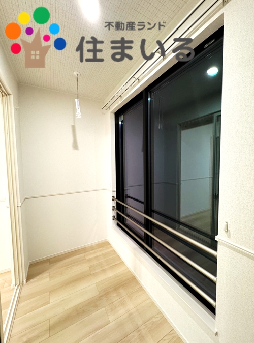 バルコニー　※写真は同型タイプとなります