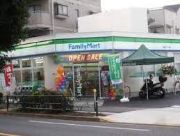 コンビニ　ファミリーマート 中野鷺宮一丁目店（コンビニ）まで27m