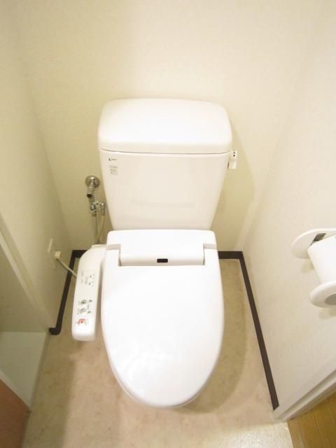 トイレ　※同物件参考写真
