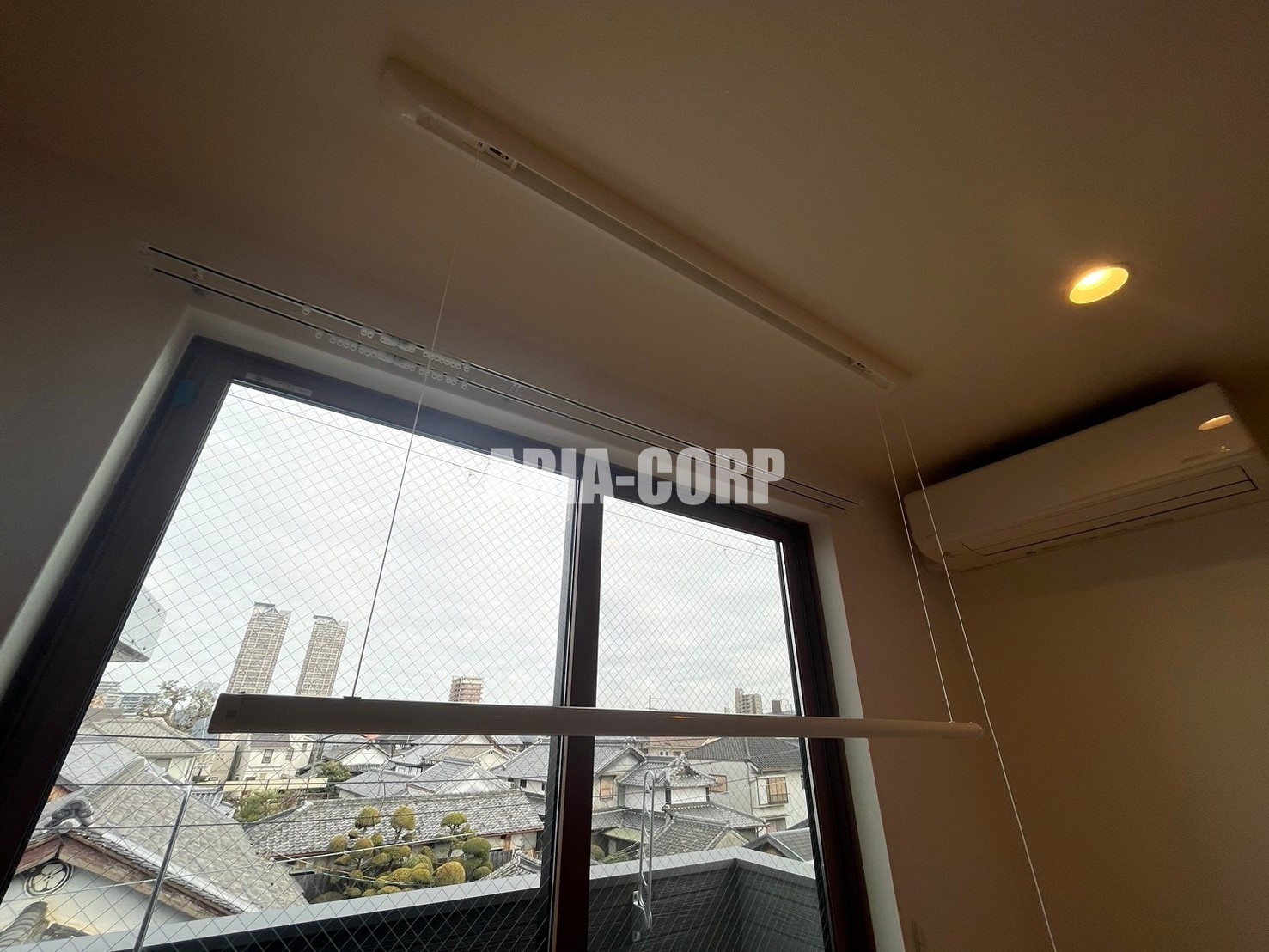 バルコニー　（同仕様）バルコニー、浴室乾燥、室内物干しで物干し可能です♪