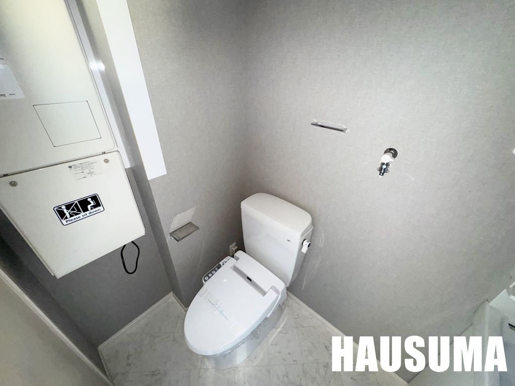 トイレ　トイレ