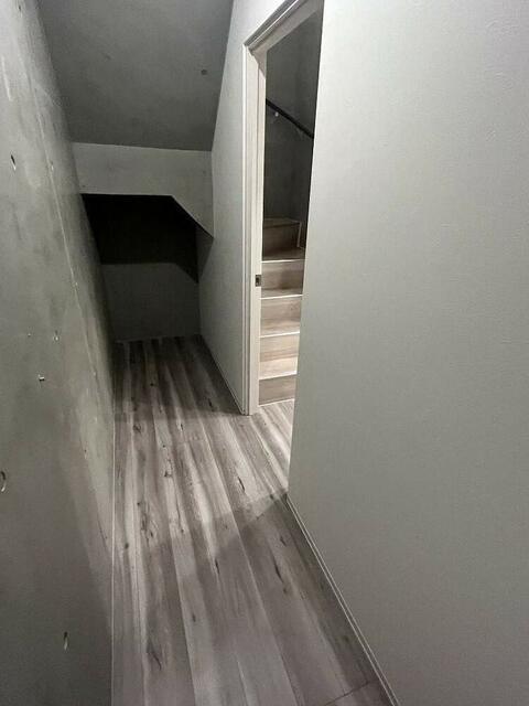 収納　階段下収納?