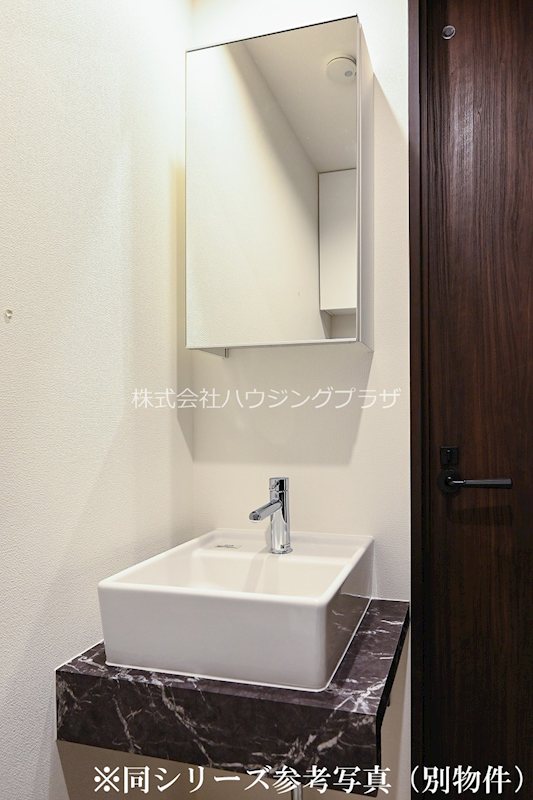 洗面設備　※同シリーズ参考写真（別物件）