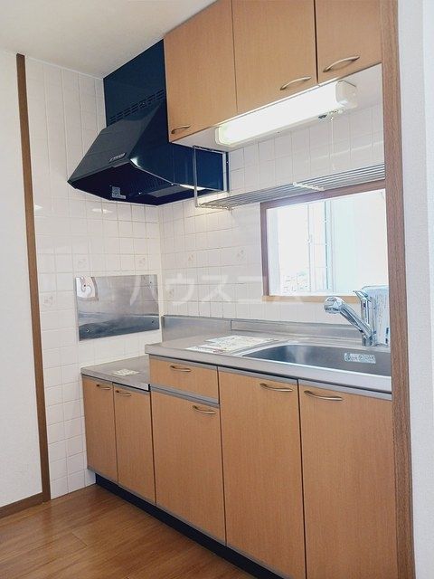 メゾンプレミールIIIのキッチン写真