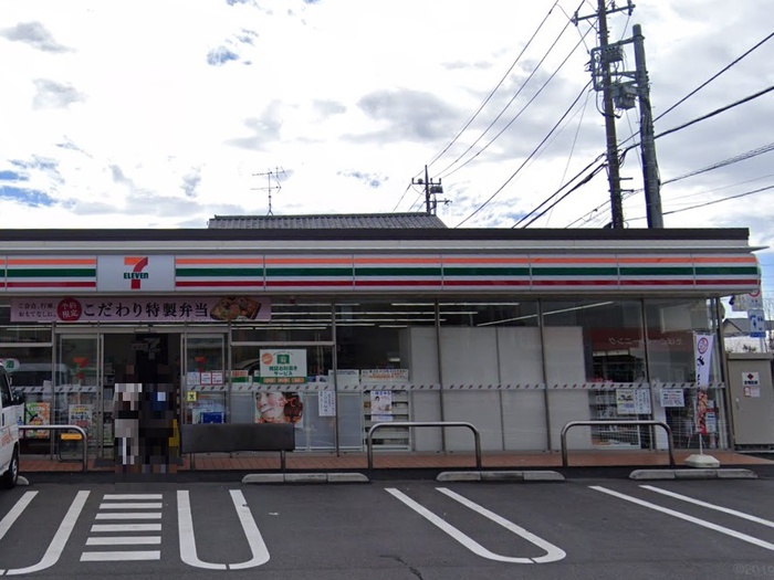 コンビニ　セブンイレブン武蔵野関前３丁目店（コンビニ）まで81m