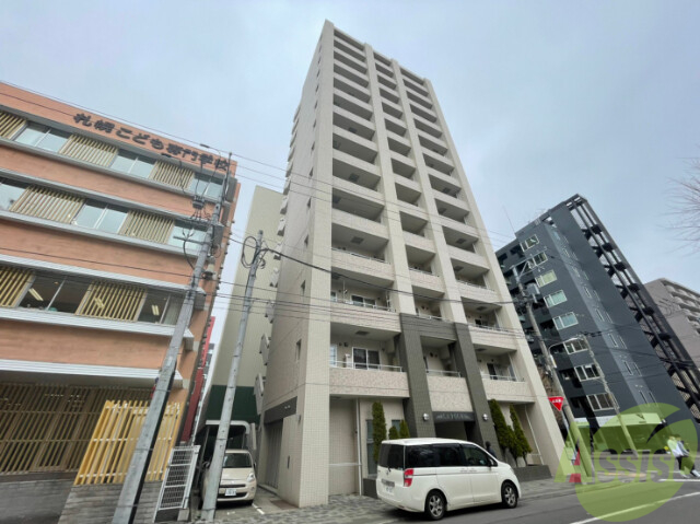 建物外観　札幌市中央区北一条西「ラトゥール」