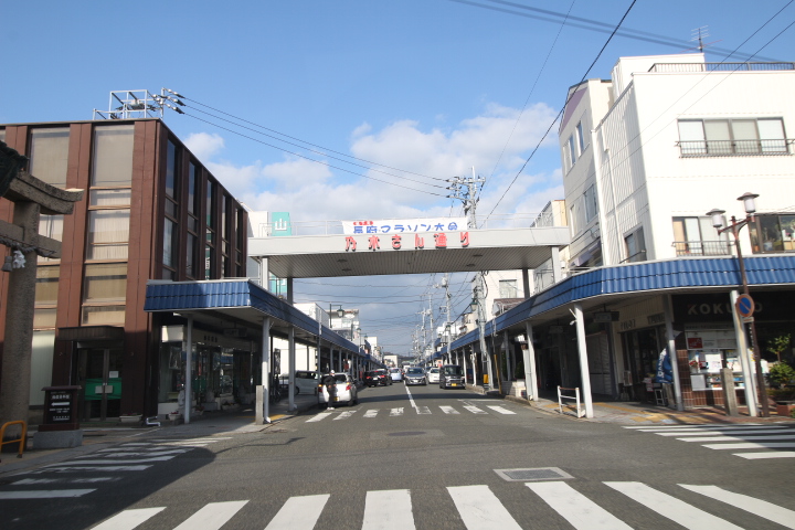 ショッピングセンター　長府商店街（ショッピングセンター）まで199m