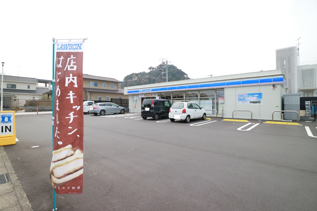 コンビニ　ローソン 下関長府侍町店（コンビニ）まで620m