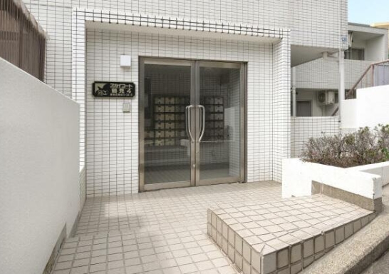 エントランス　建物入口☆