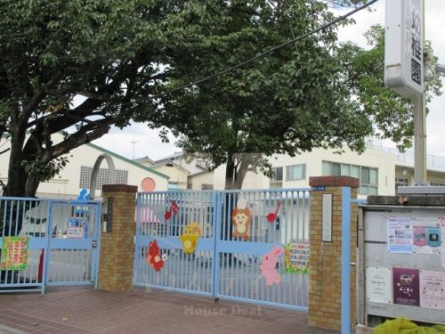 幼稚園・保育園　明照幼稚園（幼稚園・保育園）まで586m