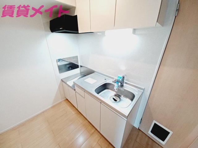 キッチン　同型参考写真