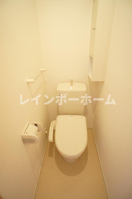 トイレ　トイレもきれいです