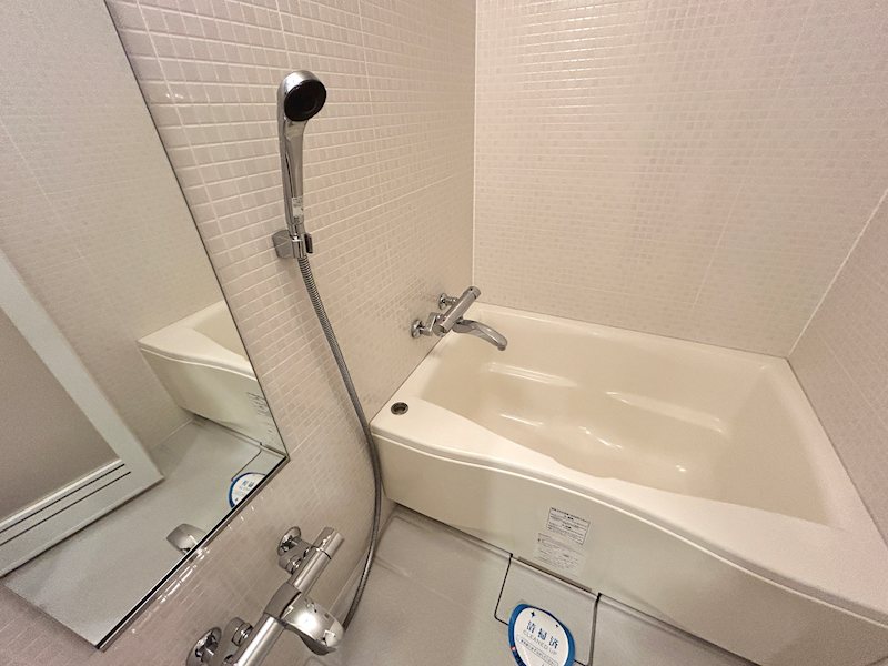 バス・シャワールーム　同物件別部屋