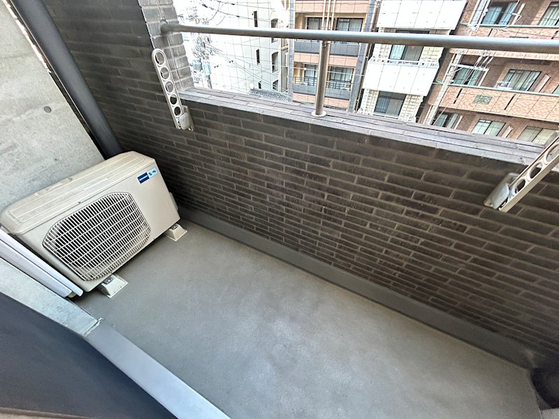 バルコニー　同物件別部屋