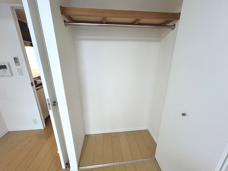 収納　同物件別部屋