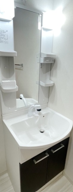 洗面設備　同仕様