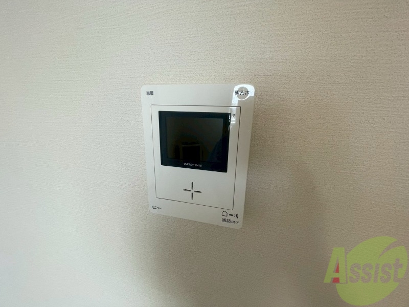 セキュリティ　ＴＶモニター付インターホンです。来客者の顔が見えるので安心！