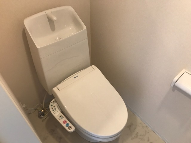 トイレ　図面と現状に相違がある場合には現状を優先