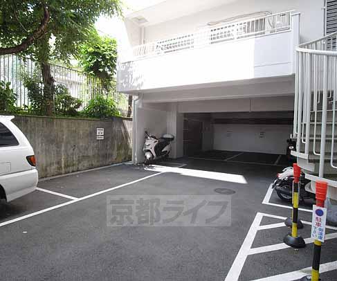 駐車場　敷地内駐車場です・