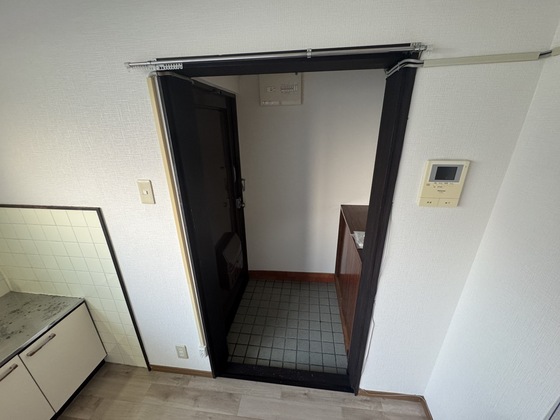 玄関　※別部屋の写真です