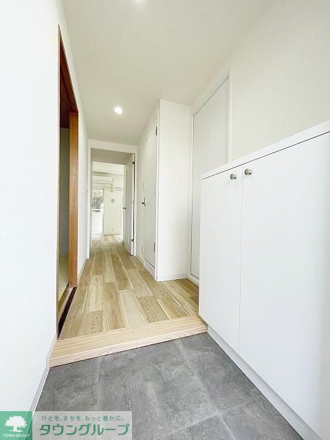 玄関　リノベーション完了しました！ご見学受付中！【03-5791…