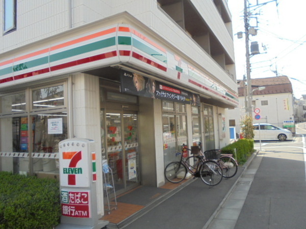 コンビニ　セブンイレブン品川西大井3丁目店（コンビニ）まで594m