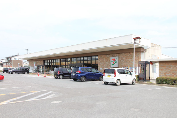 スーパー　ヨークベニマル瀬上店（スーパー）まで1186m