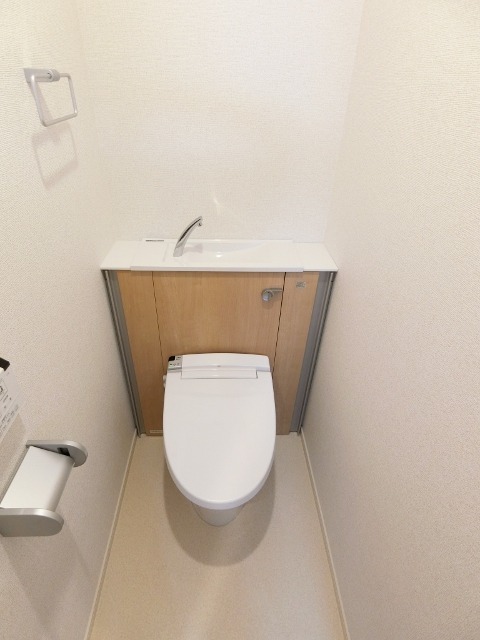 トイレ　図面と現状に相違がある場合には現状を優先