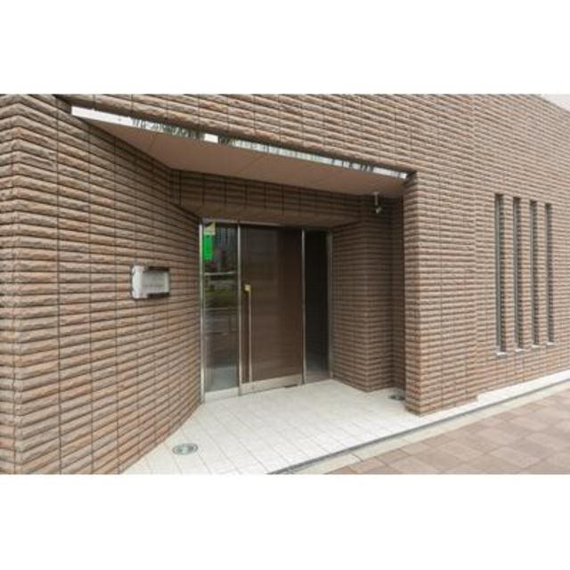 ロビー　ご内見予約受付中、お気軽にお問い合わせください。